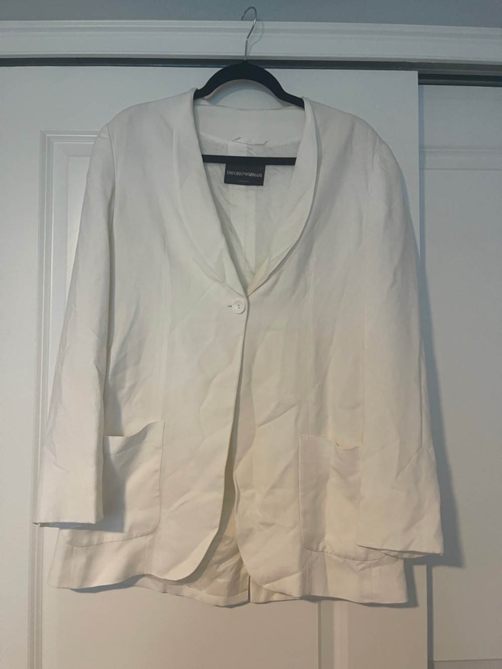 Emporio Armani Off-White Single-Button Shawl-Collar Blazer
